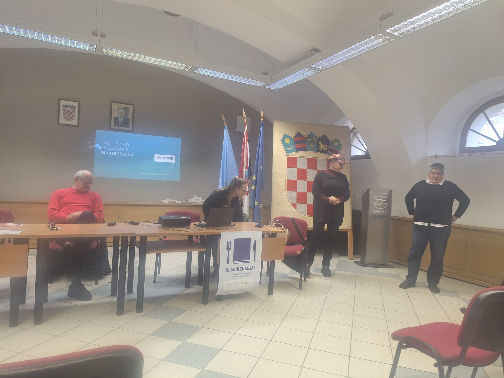 Okrugli stol “Nevidljivo nasilje : Zaštita prava osoba s invaliditetom u suvremenom društvu”