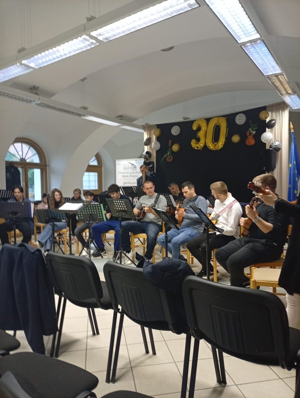 GLAZBENA VEČER U PAKRACU: 30 GODINA GLAZBENE ŠKOLE 🎶